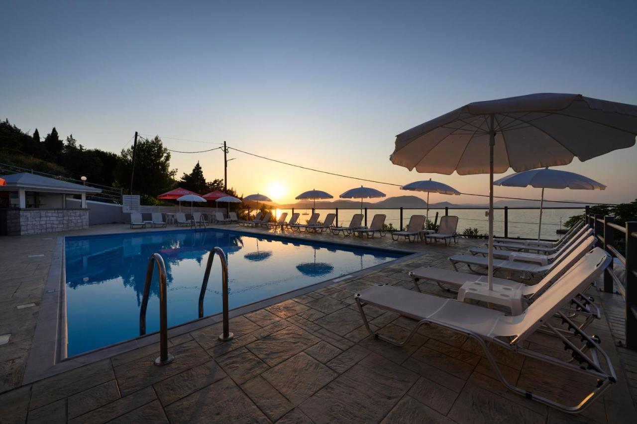 Golden Sunset Hotel Mpoukaris Exterior foto