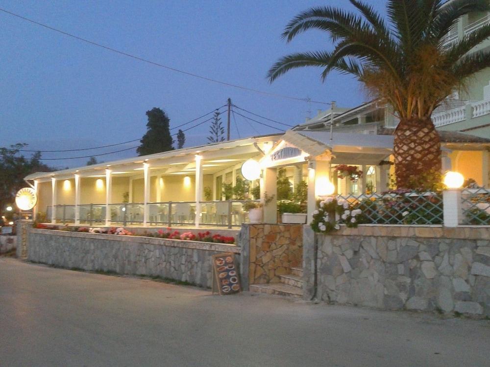 Golden Sunset Hotel Mpoukaris Exterior foto
