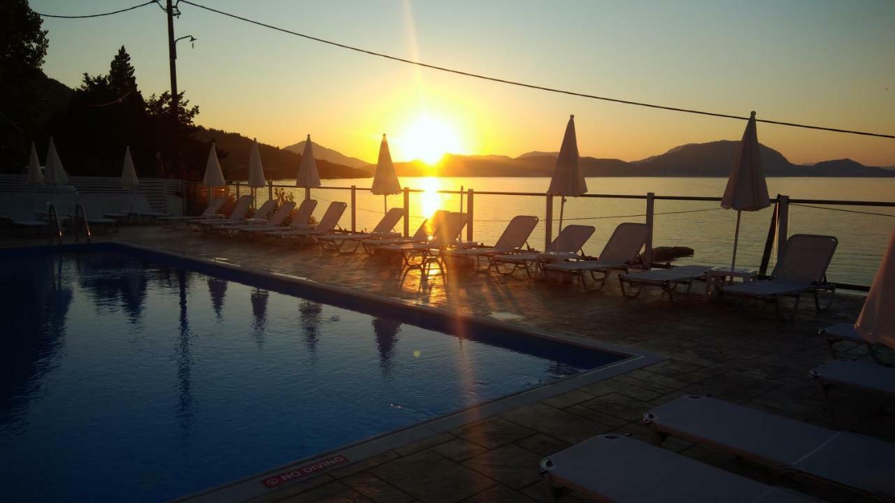 Golden Sunset Hotel Mpoukaris Exterior foto